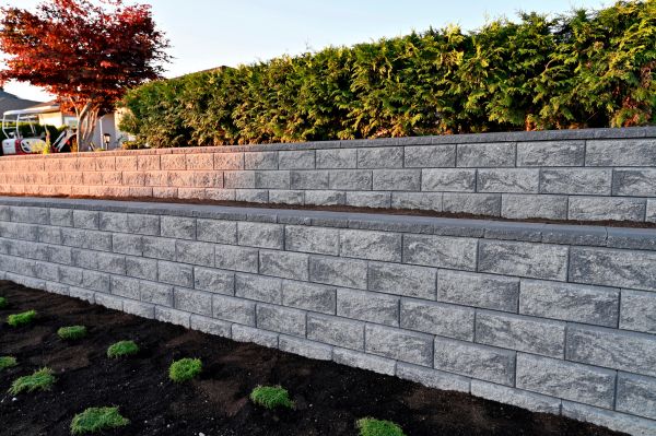 Cost of Concrete Retaining Wall Installation in North Las Vegas
